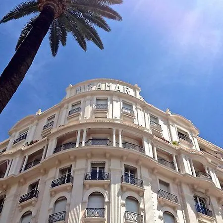 Apartment Miramar Delux Cannes