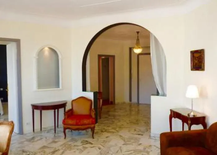 Studio De Luxe Miramar Apartmán *