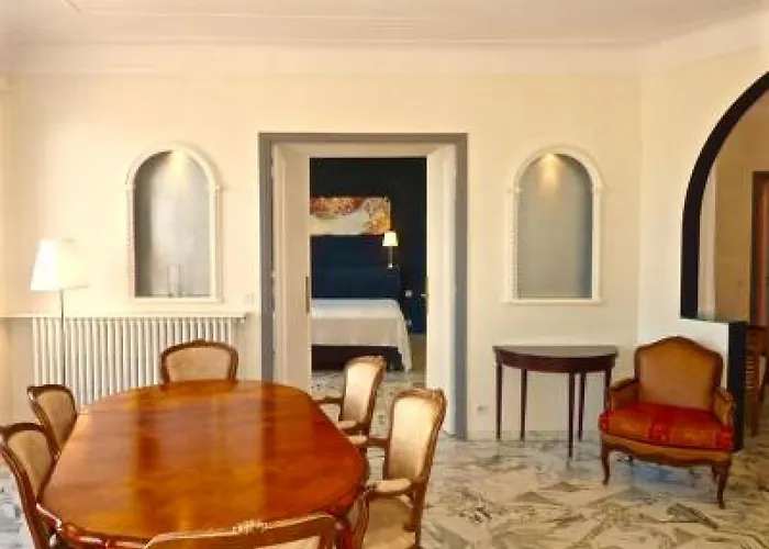 Studio De Luxe Miramar Apartmán *