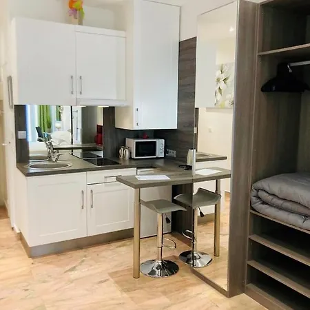 Апартаменты Miramar Delux Канны